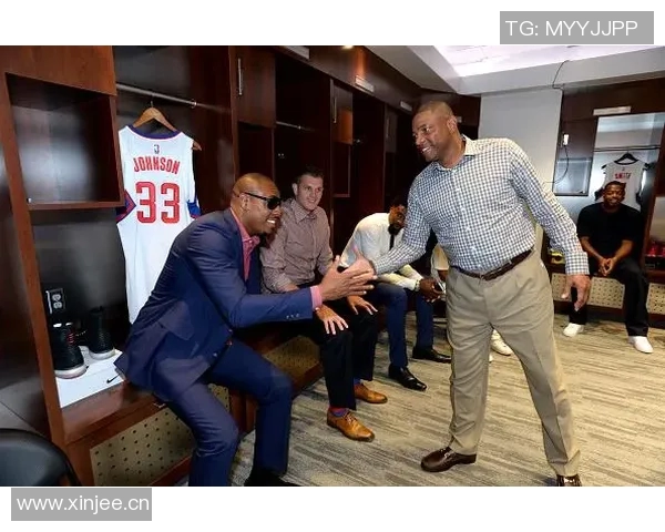 皮尔斯谈约会经历女主持大胆表态若男友坐轮椅我愿意陪伴 皮尔斯谈约会经历女主持大胆表态若男友坐轮椅我愿意陪伴