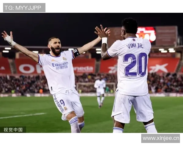 佩德里拼抢维尼修斯球衣遭黄牌皇马反击精彩瞬间回顾 佩德里拼抢维尼修斯球衣遭黄牌皇马反击精彩瞬间回顾