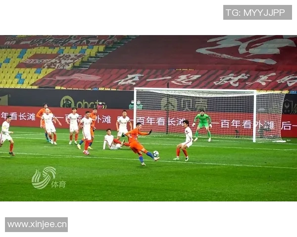 海港遭遇逆境相马勇纪远射折射入网町田领先优势扩大至两球 海港遭遇逆境相马勇纪远射折射入网町田领先优势扩大至两球