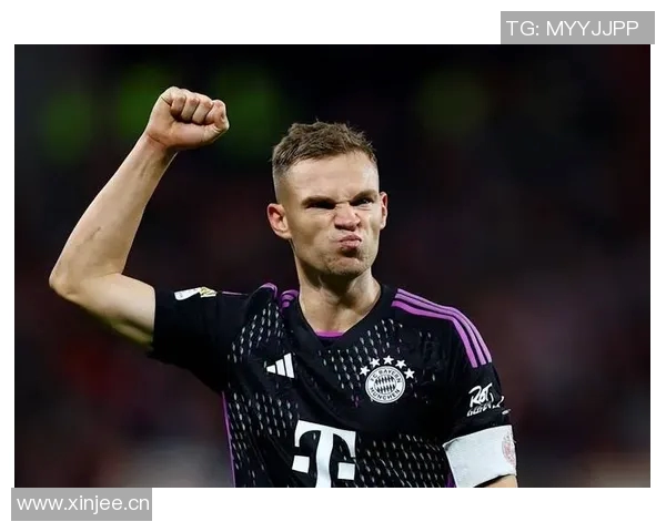 基米希苦练角球展现决心本赛季助攻4球彰显实力与勇气 基米希苦练角球展现决心本赛季助攻4球彰显实力与勇气