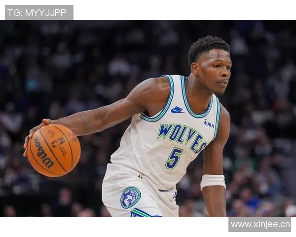 前米堡主帅罗伯爱德华兹正式回归狼队担任主教练合同为期三年半