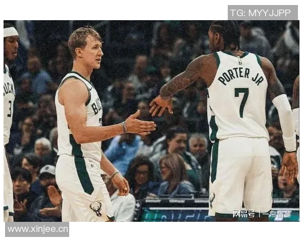 AJ格林谈里弗斯期望球员自信发挥展现个人风格